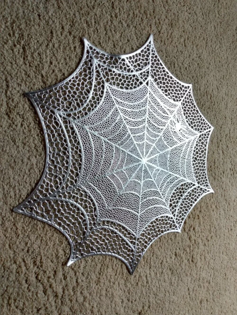 Set of 5 Halloween SILVER Vinyl Spiderweb Placemats 18